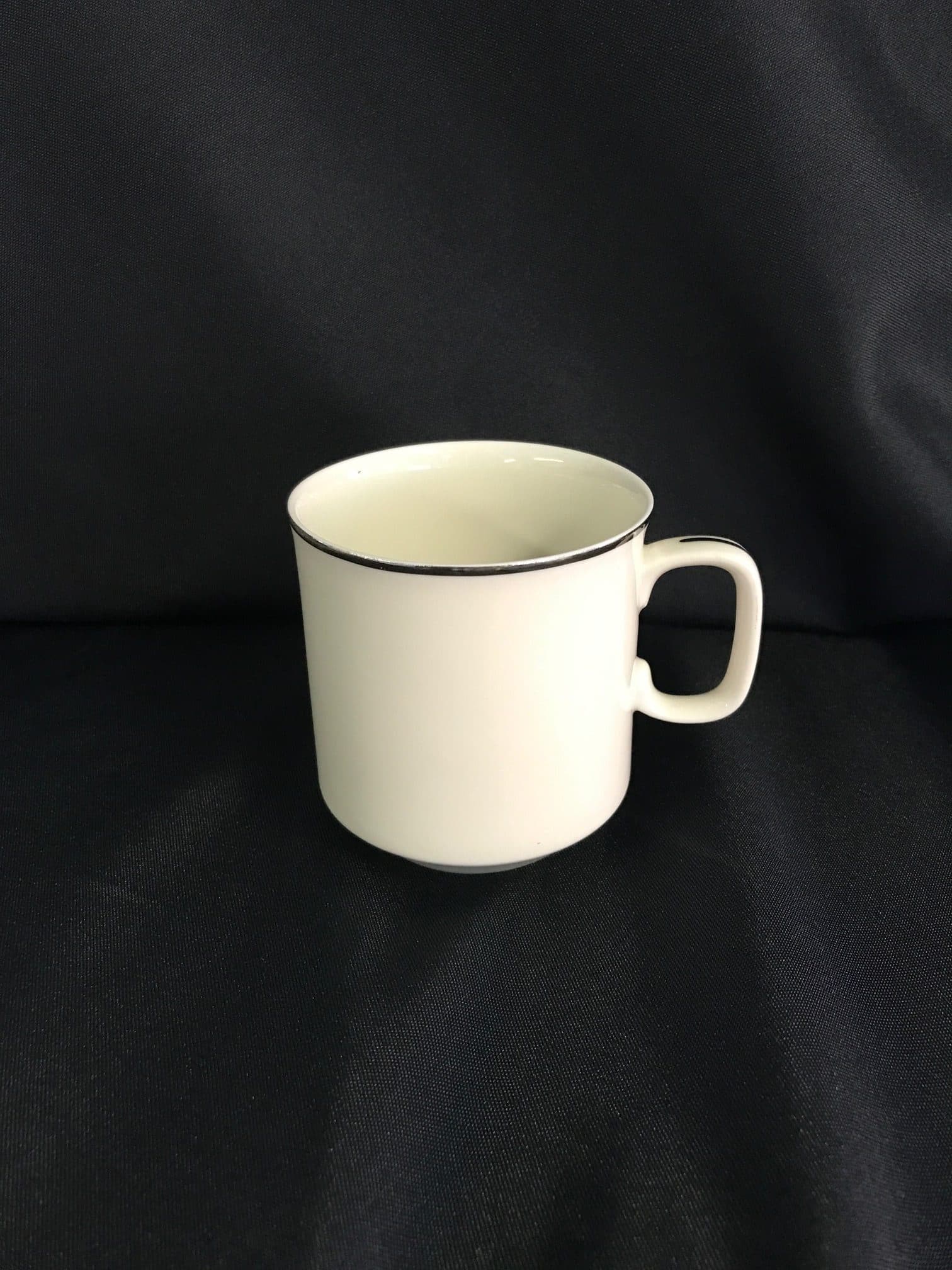 mug ivory