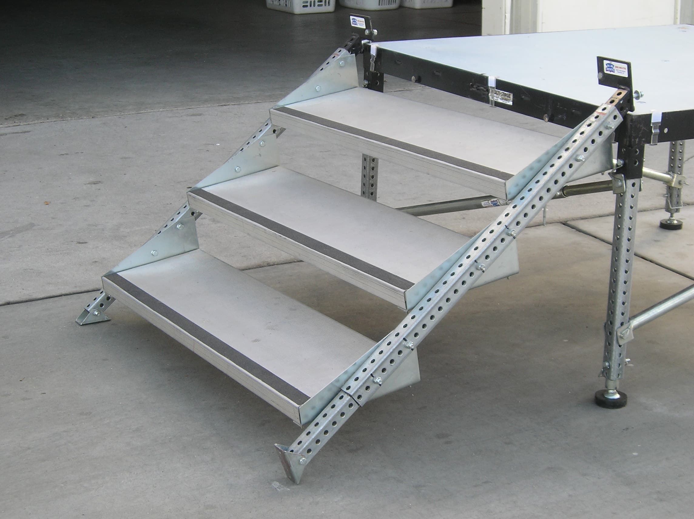 Platform Metal Steps